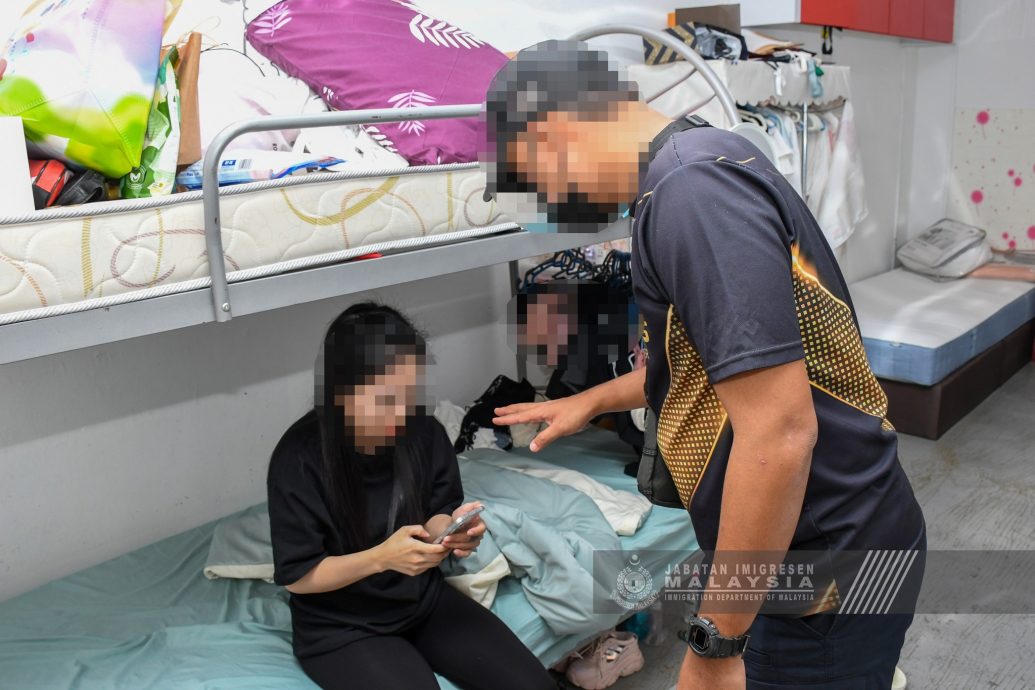 (主文)挂羊头卖狗肉!按摩中心暗藏性交易 每月狂赚30万令吉