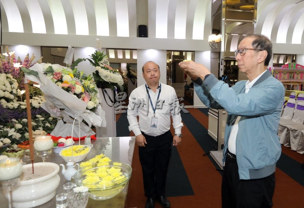 许子根悼念已故丹斯里宋兆雄