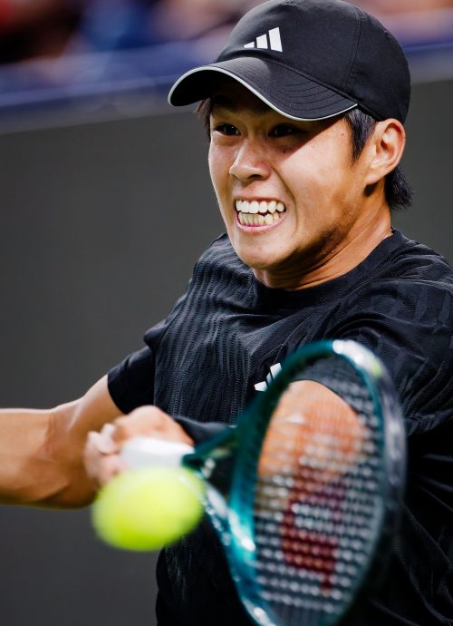 上海网球大师赛|3盘苦胜勒纳 梅总晋8强斗德米纳尔