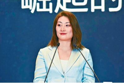宗馥莉被带走?知情人士:她正常上班