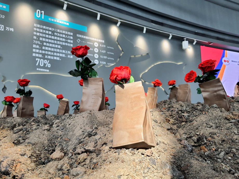 特派/东盟媒体香港深圳研习 聚焦前沿科技与绿色发展