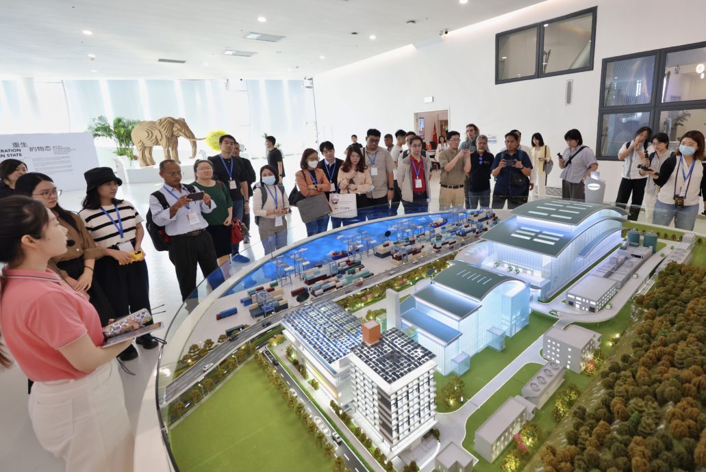 特派/东盟媒体香港深圳研习 聚焦前沿科技与绿色发展