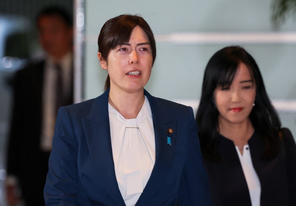 高市早苗新内阁逾半数为新面孔 小泉进次郎接防卫大臣