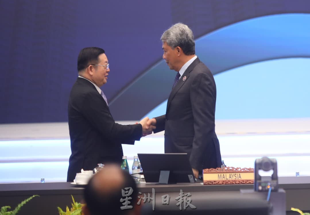 画页图集 | 东盟领袖们 用表情说话