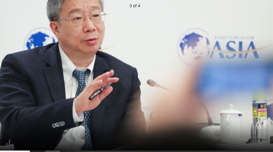 人行前行长易纲等9高官去职 《星岛》:因中共强力整治“裸官”