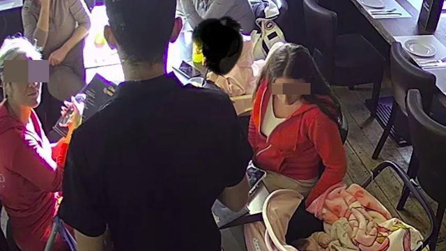 供Newswire:4女带孩子吃霸王餐!餐厅公开CCTV寻人 你们给自己的孩子树立了什么样的榜样?