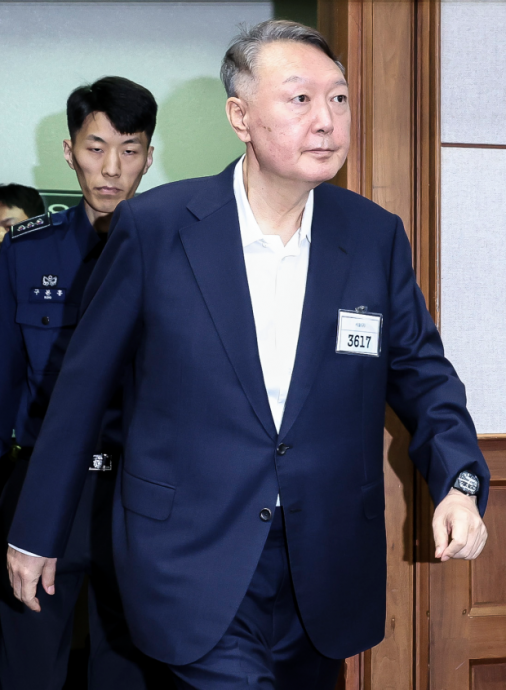 尹锡悦在押百日 收186万看守所代管金