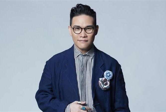 苏永康夜会嫩妹报导突下架 妻回应:婚前小插曲