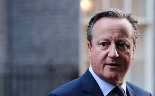 英国前首相卡梅伦证实患前列腺癌