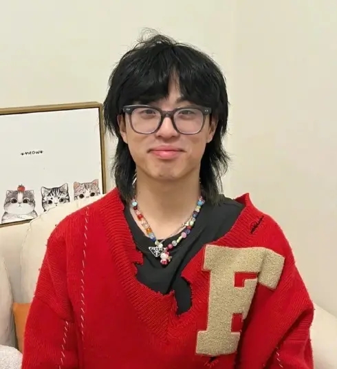 遇车祸妈发讣告 孩子王突然宣布“复活”