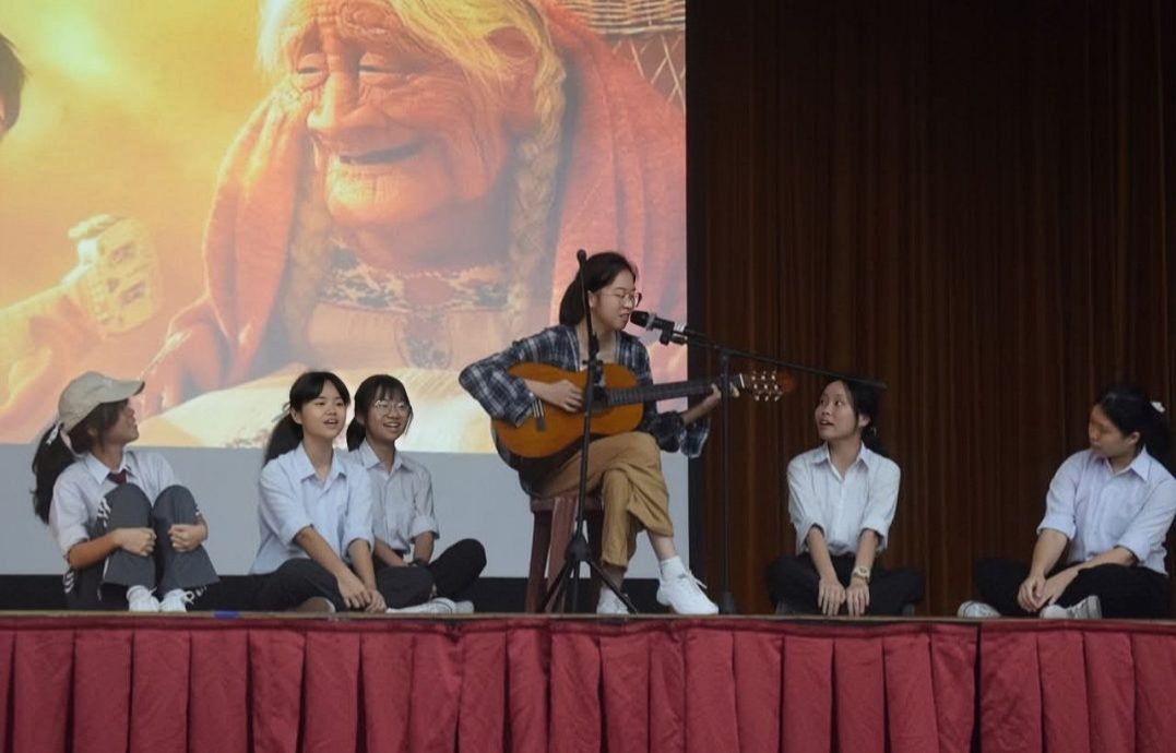 霹:学海学记|主文|怡圣母阅读计划推介礼 舞台表演激励勇敢追梦