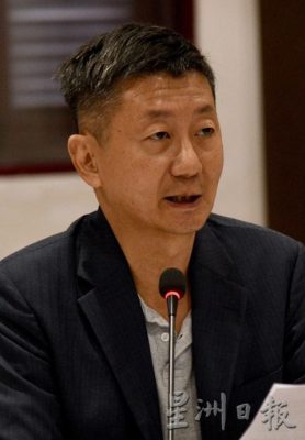 隆雪华堂会议:怕被指“卖了隆雪华堂”引热烈讨论