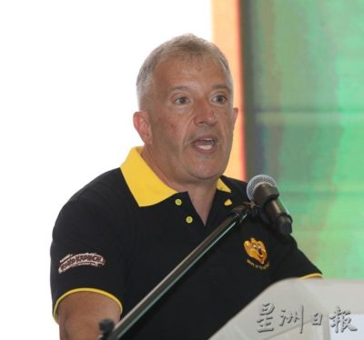 1万2500名学生参与 黄家和:教育要带领学生走出去