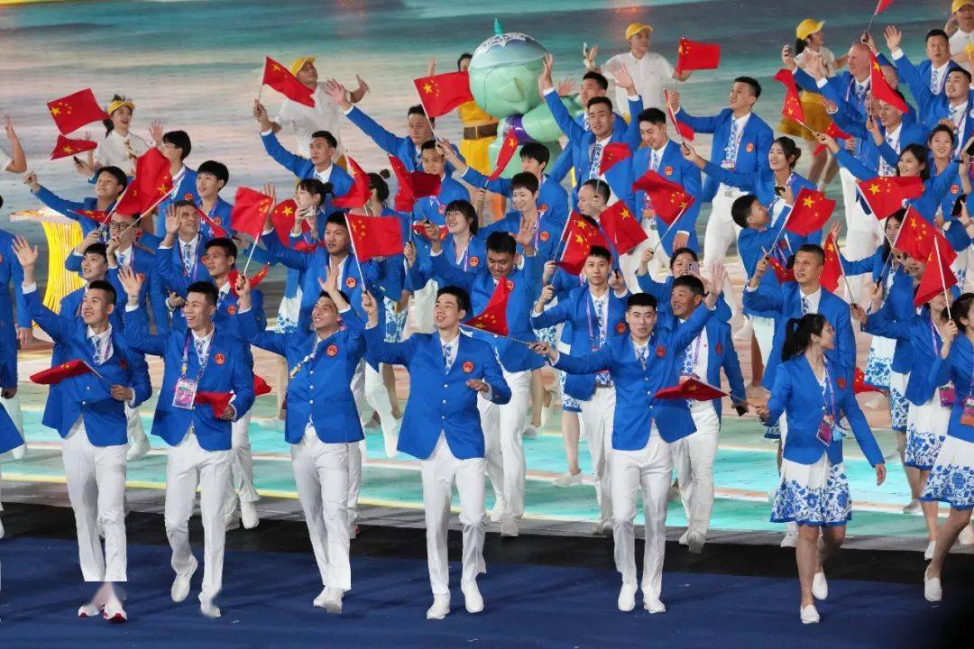 世界杯(共运)亚运(汤尤杯)齐上演 2026年体坛精彩绝伦