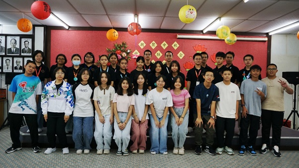 东《学记》:Newswire吉兰丹学生记者队举办新学记面试活动
