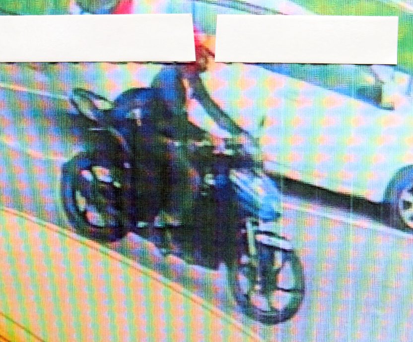 供Newswire/汝来商区土制炸弹案 警方通缉62岁华裔男子,并列其为“危险人物”