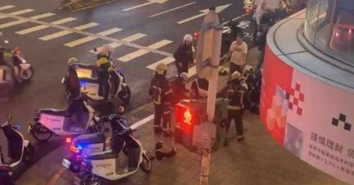 台北捷运随机伤人案/伤者说“记得跟我爸妈说我爱他们” 现场泪崩