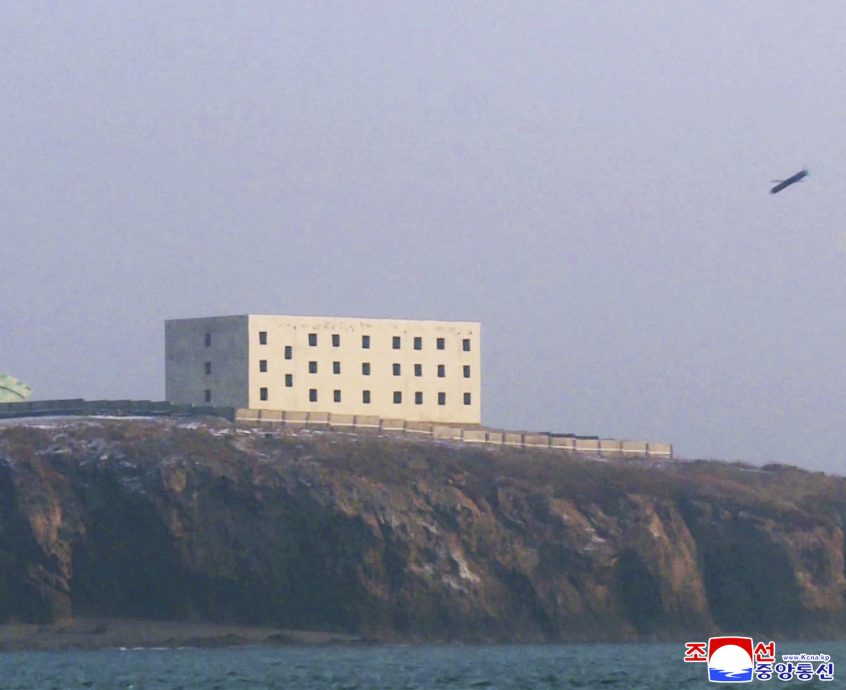 朝鲜试射远程战略巡航导弹 金正恩︰将集中力量发展核战斗力