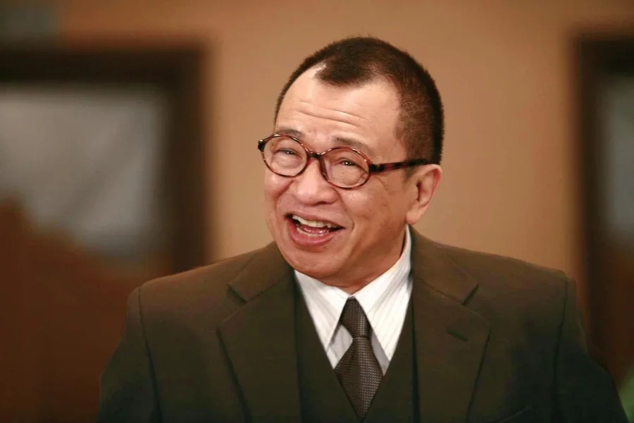 (明8am)回顾2025娱乐大事件 比戏剧还精彩