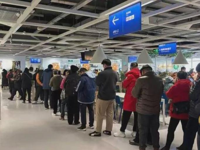 7家IKEA要掰了!中国民众直呼舍不得 餐厅挤爆吃“最后一餐”