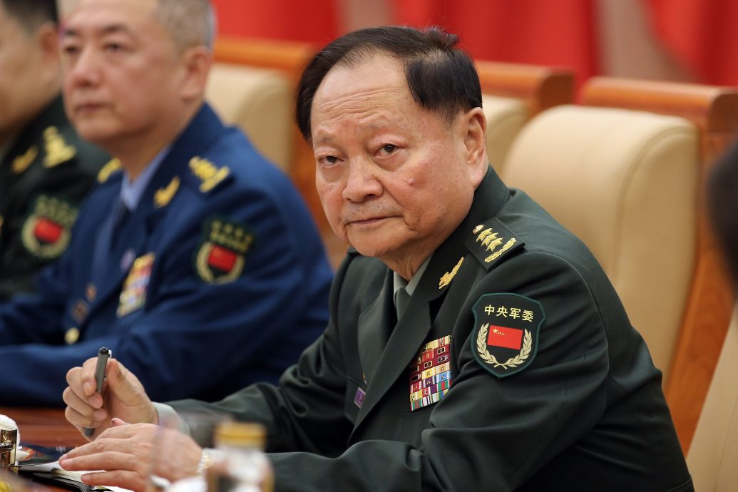 “全军剩4上将”受关注 《解放军报》:反腐无禁区 借助AI等提高反腐败穿透力