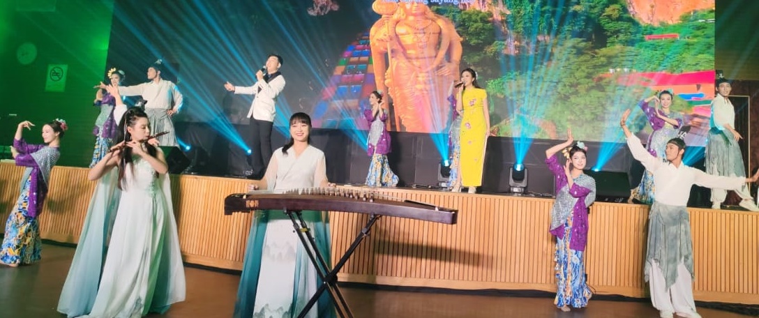 全国:陆兆福:“艺马当先,马中同行”演出增进两国人民情谊
