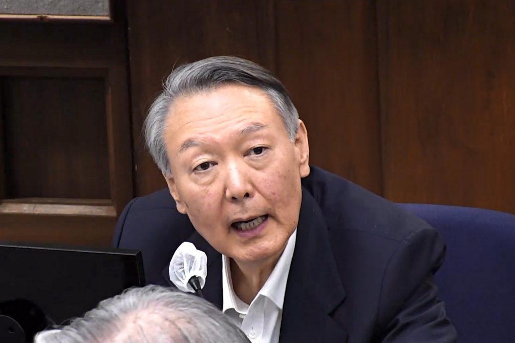 尹锡悦妨碍执行拘捕令等罪成 被判刑5年