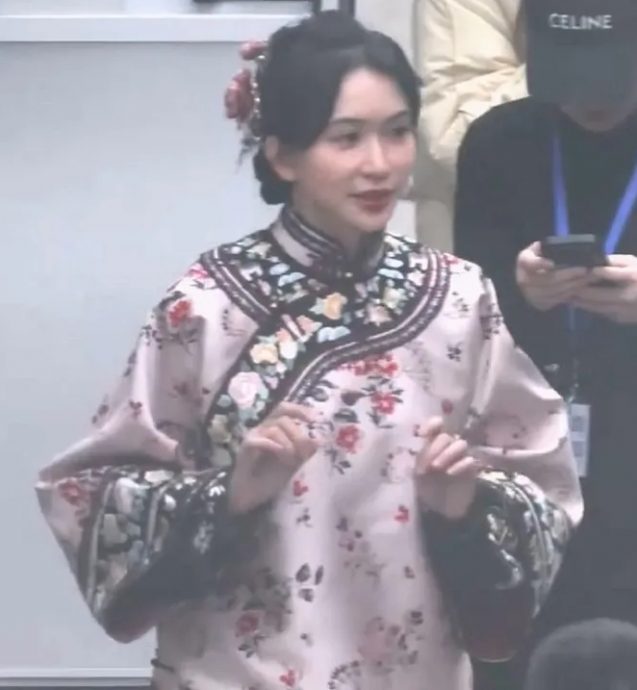 暌违8年再拍戏 林志玲晚清造型被指“犯规”