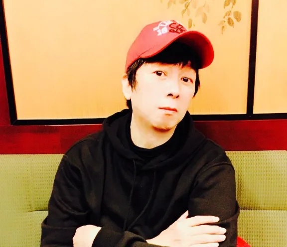曹西平灵堂展示最爱秀服 27日举行追思会