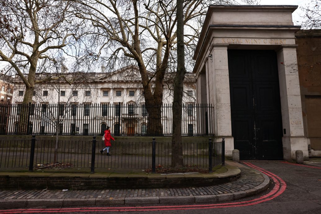 盼改善两国关系 英批准建“中国超级使馆” /主