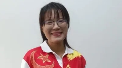 视频|又见“蚊型脚车党”! 博大捷运站前成群结队 高速穿梭吓坏司机