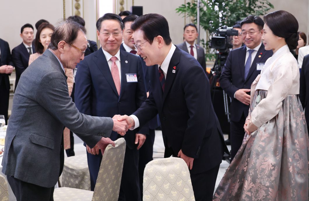 韩前总理李海瓒越南突发心梗去世 被视为李在明“政治导师”