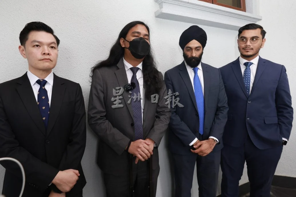 取代前稿 推事庭飞行奶油审讯