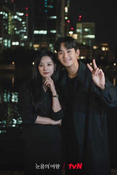 tvN集结经典剧庆开台20周年 金秀贤《泪之女王》不见影惹议