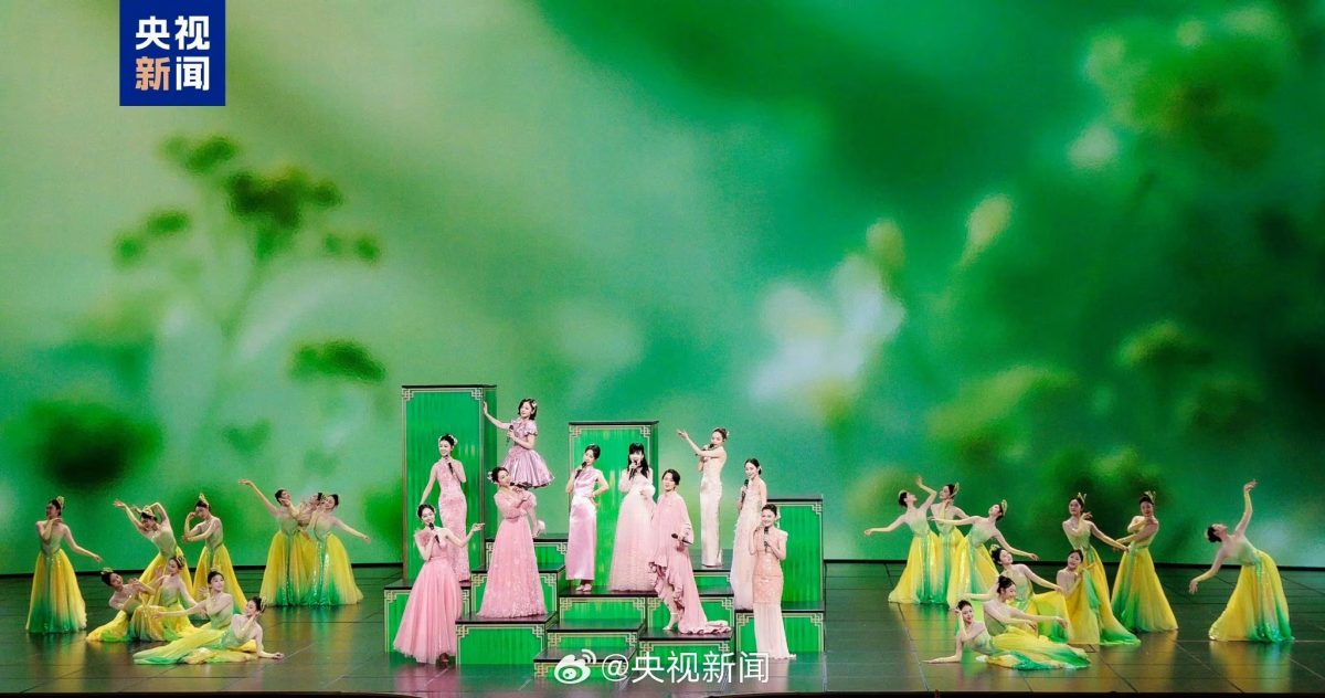 10美合唱被调侃“春晚版浪姐” 张钧甯难忍激动想落泪