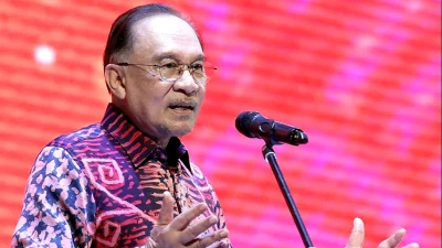Anwar: A loss not to master Mandarin
