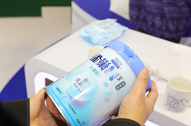 中国奶粉添加成分污染 欧盟加强边境检查