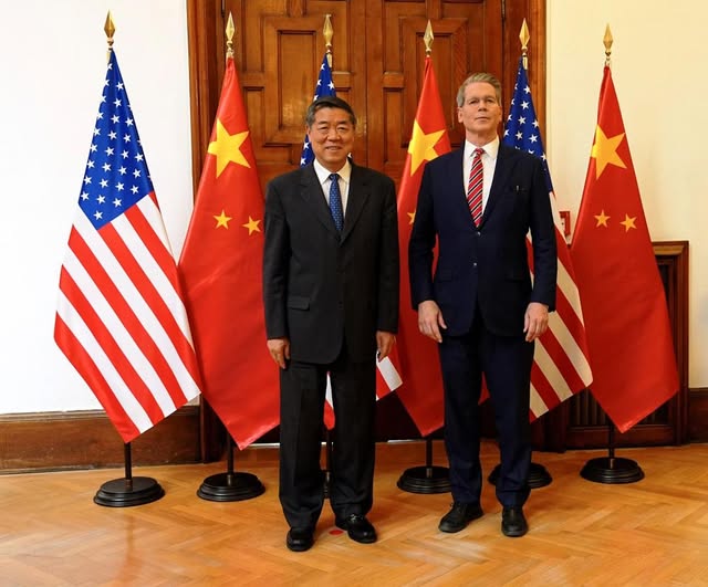 为特习会铺路 贝森特预计未来几周内将晤何立峰
