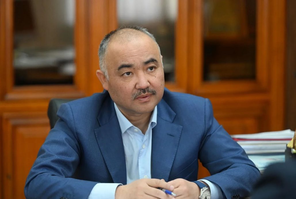发生“一定政治分歧” 吉尔吉斯议长辞职