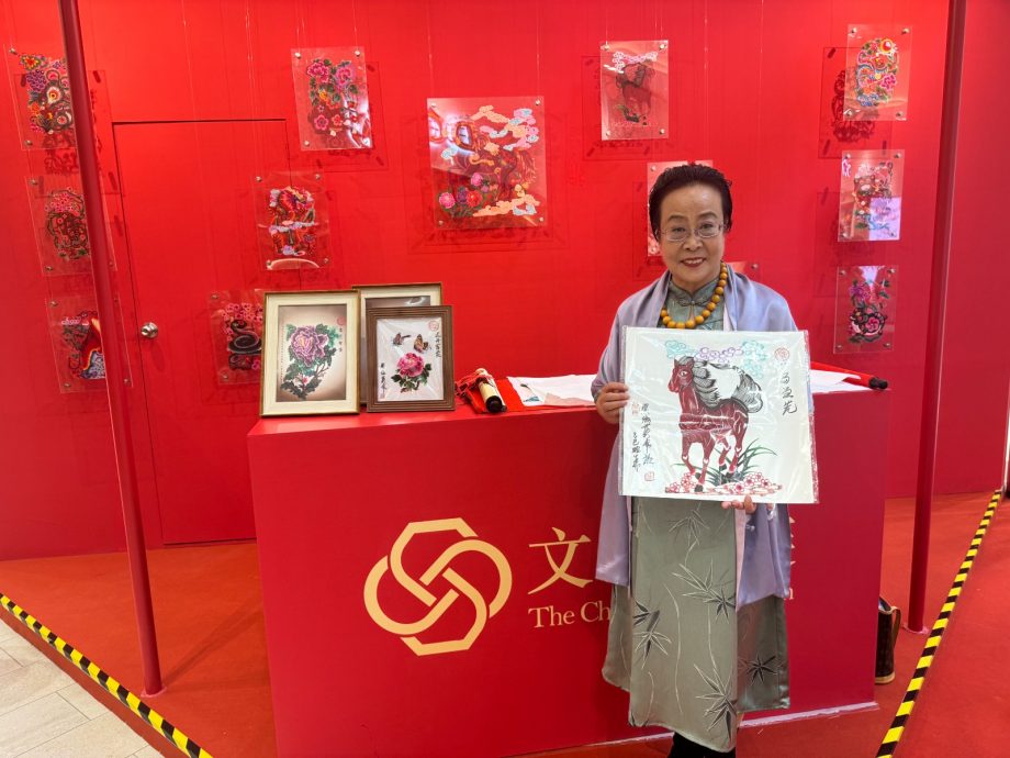 周淑英:“天上没有掉馅饼” · 执刀近六十载坚守非遗
