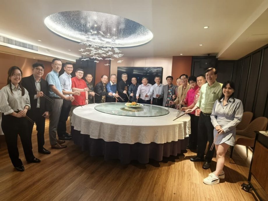 林家全设宴庆贺郑立慷部长受封拿督及款待郑学方公使