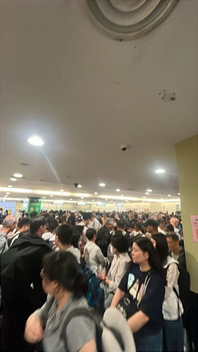 (全国版)槟国际机场又大塞!