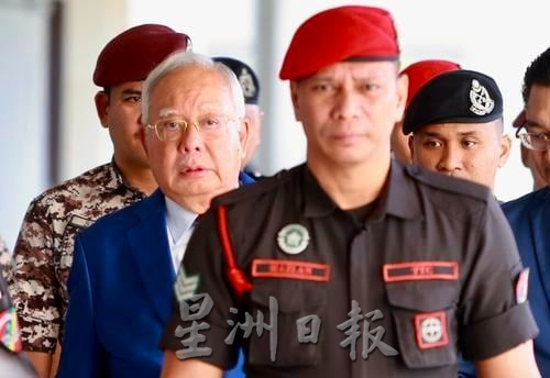 纳吉SRC民事案|余静萍:纳吉为支票唯一签署人 清楚并管理多笔支票交易