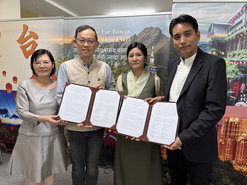 台湾将派师赴印度教华语文 助藏人明确表达心声