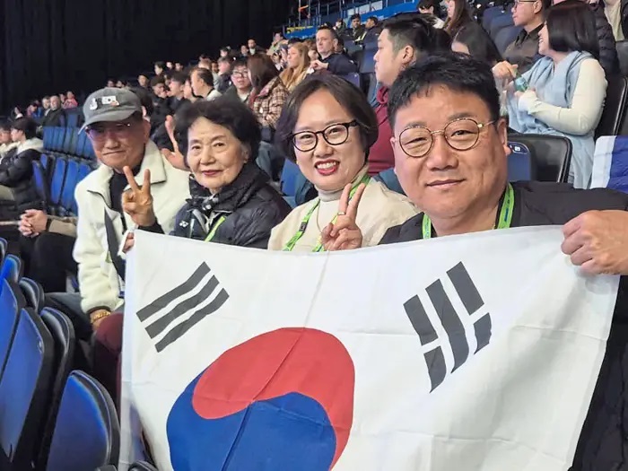 全英赛|家人到现场打气 安洗莹士气如虹
