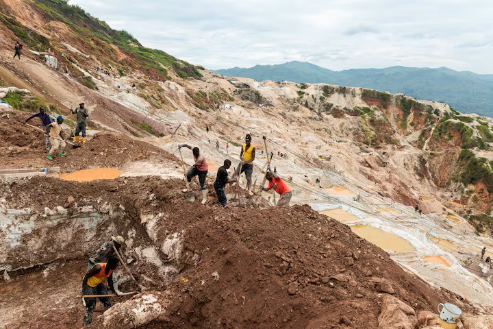 刚果民主共和国东部矿区大规模塌方 致200余人死亡
