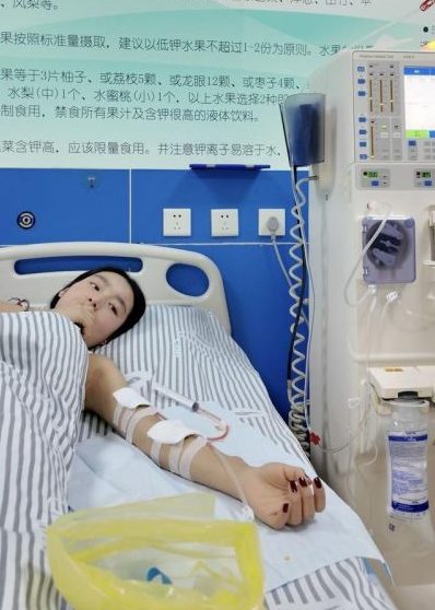 拚盘//广州仁医开成衣厂包食包住招聘尿毒症患者 楼上打工楼下洗肾