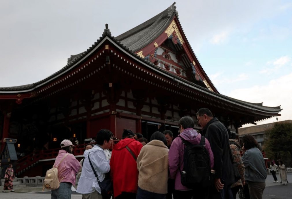 日旅游局:2月赴日中国游客暴跌45.2%