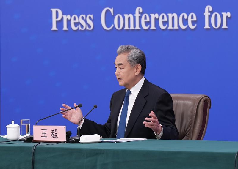 王毅:今年中美关系“大年” 双方要为高层交往排除不必要的干扰