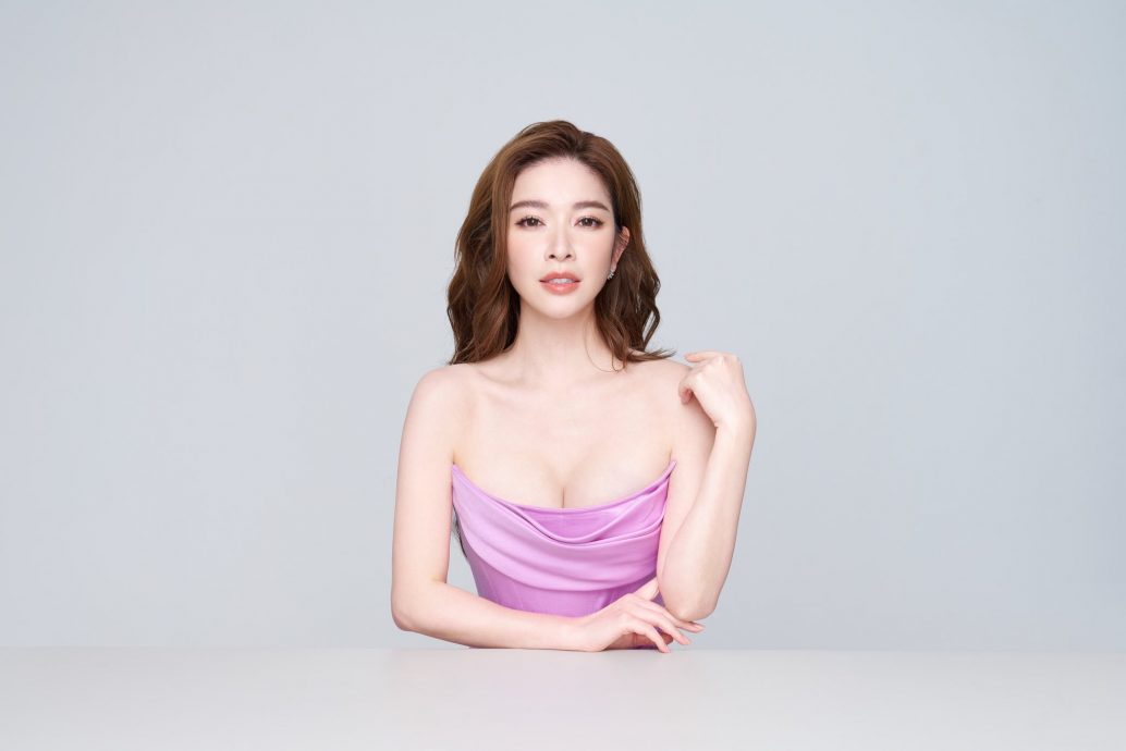 老公目睹“左乳全黑青”哭了 许维恩术后感恩还活着